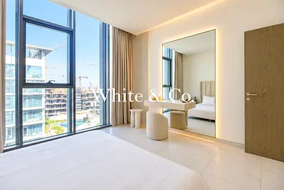 Premium Look | Lagoon view | Corner Unit