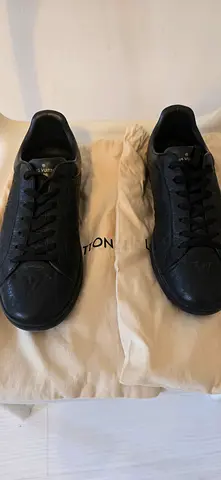 100% Authentic Louis Vuitton Sneakers | Black Leather | EU 43