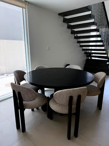 Solid Wood Round dining table with 6 Chairs