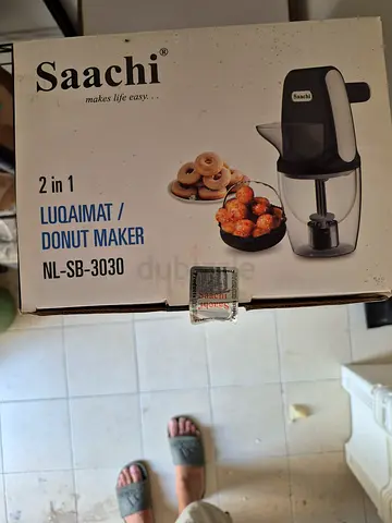 Saachi Donut maker