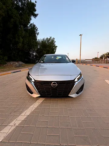 Nissan Altima SV 2025 American Specs
