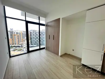 Renovated Studio for Sale | Lagoon & Park View | Azizi Riviera 1
