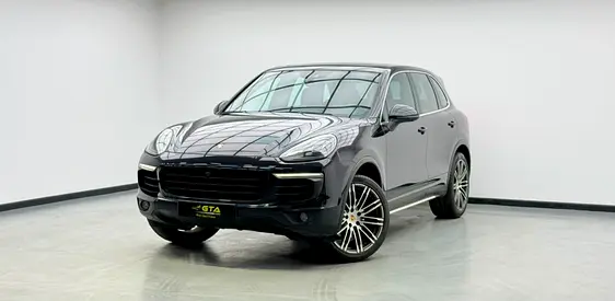 2016 Porsche Cayenne S, Full Porsche Service History, Carbon Fiber Interior, Fully Loaded, GCC