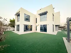 LUXURY 5 BEDROOM CORNER VILLA FOR SALE | HUGE GARDEN | MAID ROOM | STORE ROOM | FRONT PARKING
