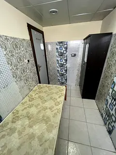 Beautiful Room for single person in Al Barsha 1 (MOE)