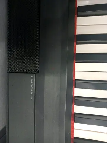 Yamaha P-115 digital piano