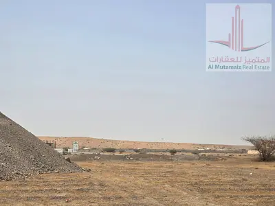 **لقطة مستثمرين بالمنامة | زاوية شارعين | سكني تجاري | 4,833 قدم | G+2 | 400 ألف**