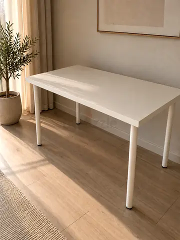 SIMPLE white dining/study table - 4 pieces