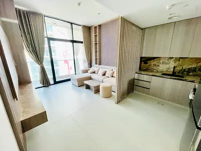 Luxurious Brand New - Fully Furnished- OpenView -