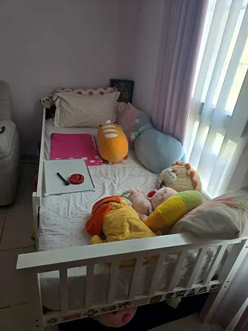 Toddler Bed with Mattress - Good Condition