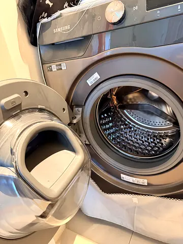 Samsung Front Load Washer (AddWash) - 10kg Good Condition