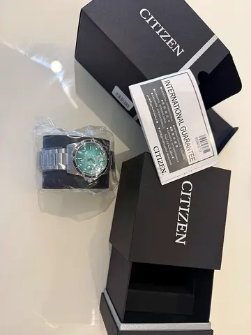 Brand New Citizen AW1816-89L – Turquoise Dial – Full Set
