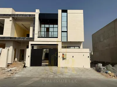 Investment Opportunity | Modern 4-Master Townhouse with Roof in Al Zahia - Ajman** Own a luxurious townhouse villa in a prime location in Al Zahia, Aj