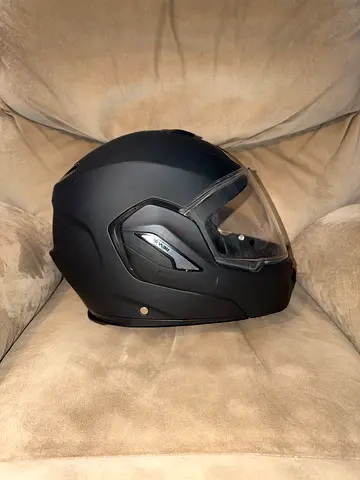 Arai Full-Face Motorcycle Helmet - Good Used Condition