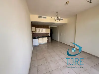 Studio Apartment | Hamza Tower | Balcony | City Skyline View