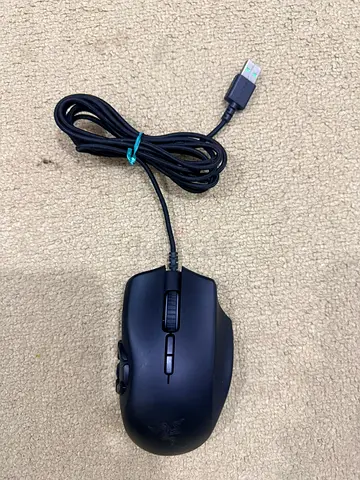 Razer naga Trinity RZ01-0241 gaming mouse