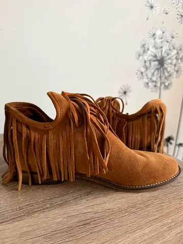 Zara boots 👢