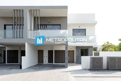Upgrade Layout | Ready To Move | 3BHK +Maid Room