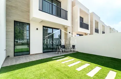 Large layout 2BR Fully Furnished | Ready To Move