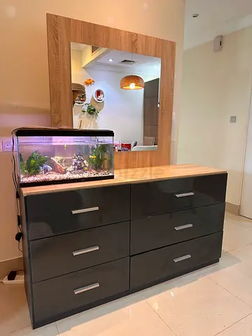 Dresser with mirror and 2 bedside tables