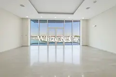 Vacant October | Spacious | Beach Access