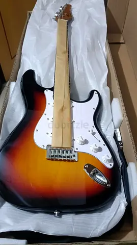 AKM Electric Guitar with Bag and Amplifier