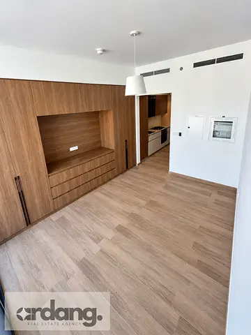 LUXURY BRAND-NEW STUDIO | HIGH-END FINISHES | JVC