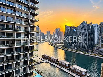 Canal View | Luxury Living | Vacant