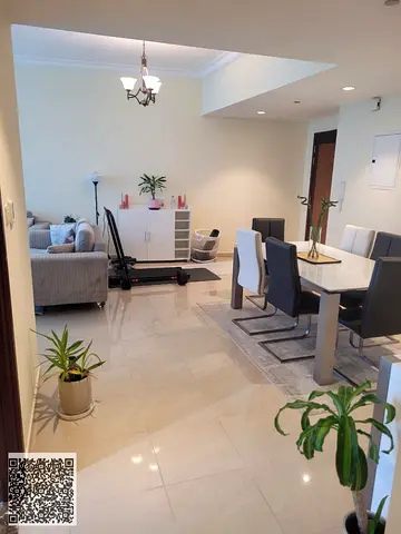 Two-bedroom apartment with a full sea view