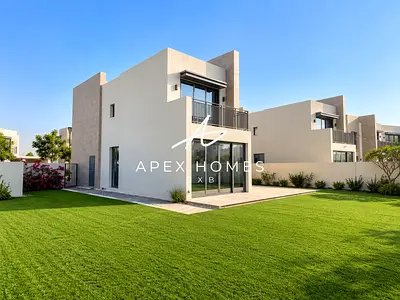 Corner Plot | Private Garden | Family Ready