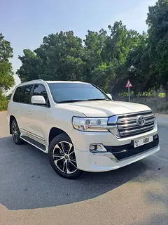 2019 Toyota LAND CRUISER