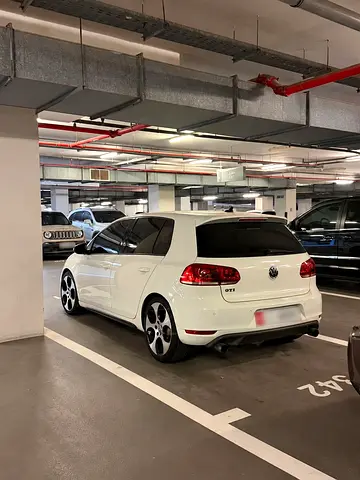 2012 Volkswagen GOLF GTI — миниатюра 16