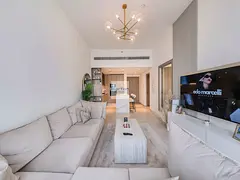 Furnished 1BR | Pool & Skyline Views | STUDY ROOM