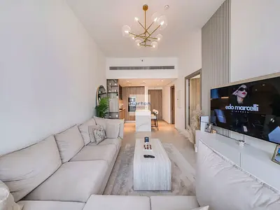 Furnished 1BR | Pool & Skyline Views | STUDY ROOM