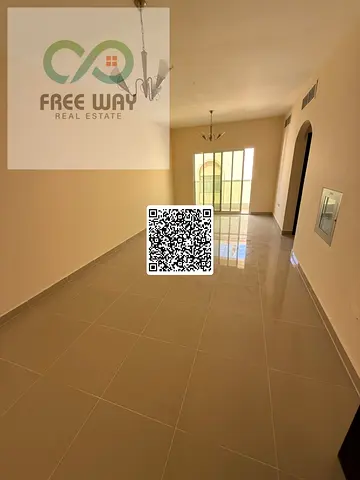 PARKING | BALCONY | FAMILY BUILDING | NEW BUILDING