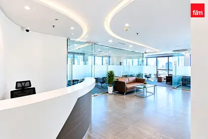 Fitted | Partitioned Layout | Panoramic View