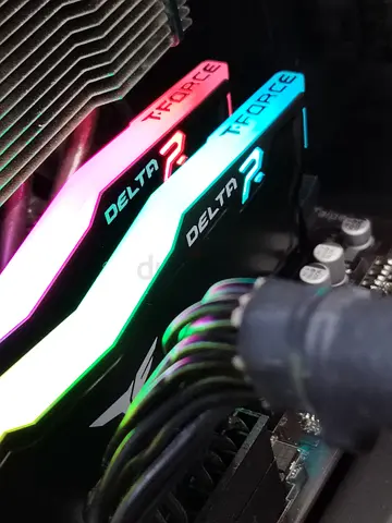 T-Force Delta RGB DDR4 RAM (2 sticks)