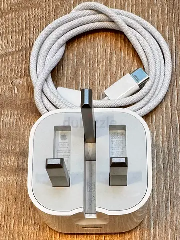 iPhone Charger 20W,3 Pins,Folding Pins & C-C Type Charging Cable
