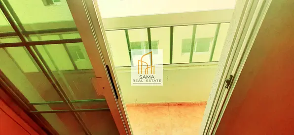 1bhk with Balcony available for family just for 28 k