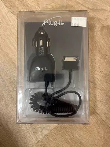 Plug-It Car Charger with 30-pin Dock Connector (for older iPhone/iPod) - New in Pack