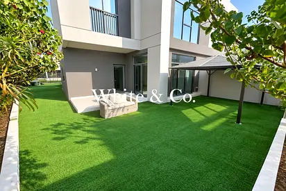 3bed + Maid | Corner Unit | Single Row