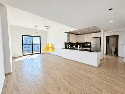 Spacious 3bhk + storage I Negotiable I Family building I Prime Location