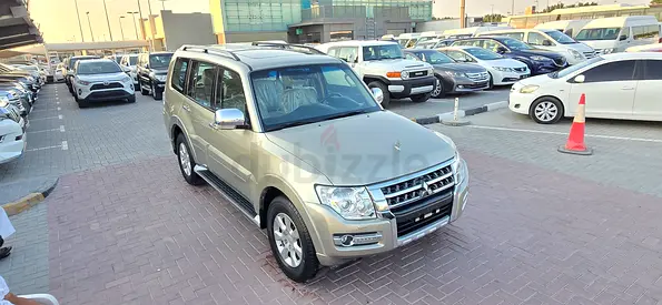 2016 Mitsubishi Pajero