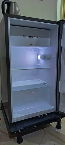 Hisense 122 Liter Single Door Refrigerator (RR122D4ASU)