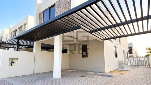 Spacious 3BR + Maid | Private Garden | 2 Parking
