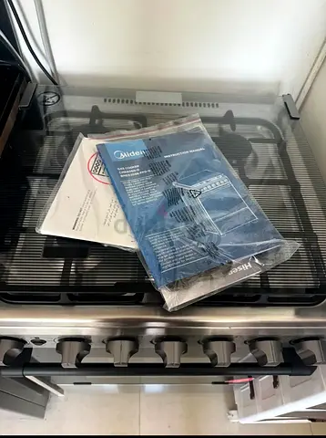 Midea 60 x 60cm Freestanding 4 Gas Cooker And Oven