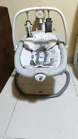 Joie baby swing/bouncer in grey - gently used