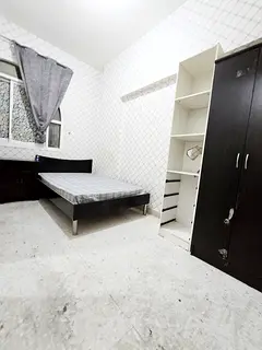 Mushrif mall near furnished single male room