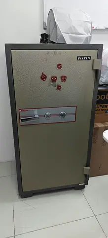 Used heavy-duty Rahaafi office safe - large fireproof cabinet
