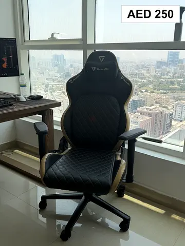 Gaming chair
